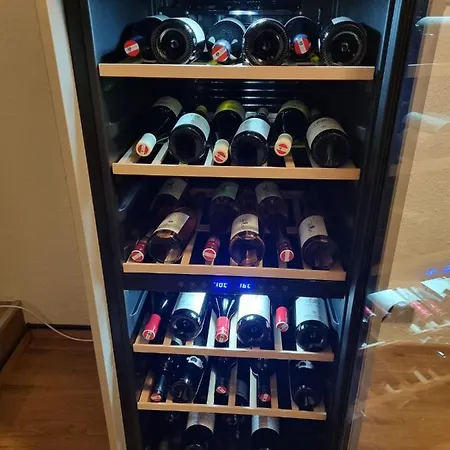 Hinterbruhl Guest house